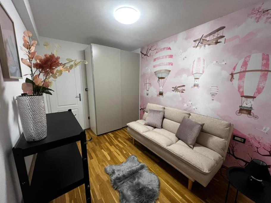 Porec, Tolle 3 Zi-Whg, Sehr Zentral, Top Zustand! Mit Internet Und W-Lan! Luaran gambar